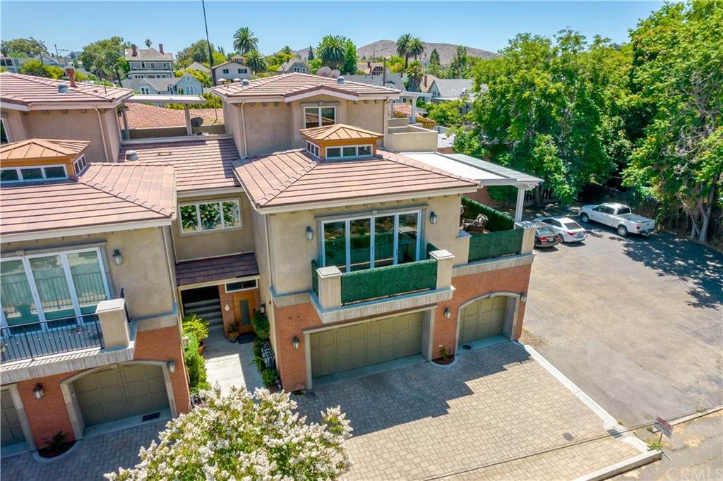 1325 Garden Street - Photo 1