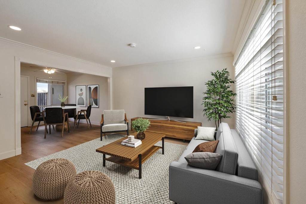 1515 Day Avenue - Photo 1
