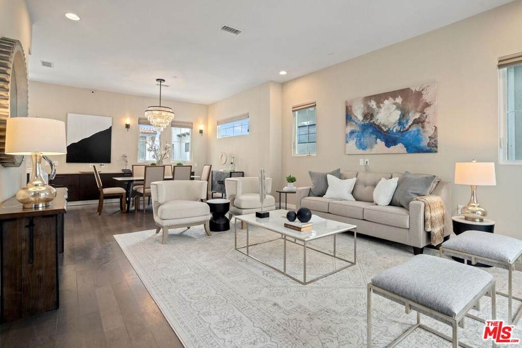 5934 Luna Parkway - Photo 1