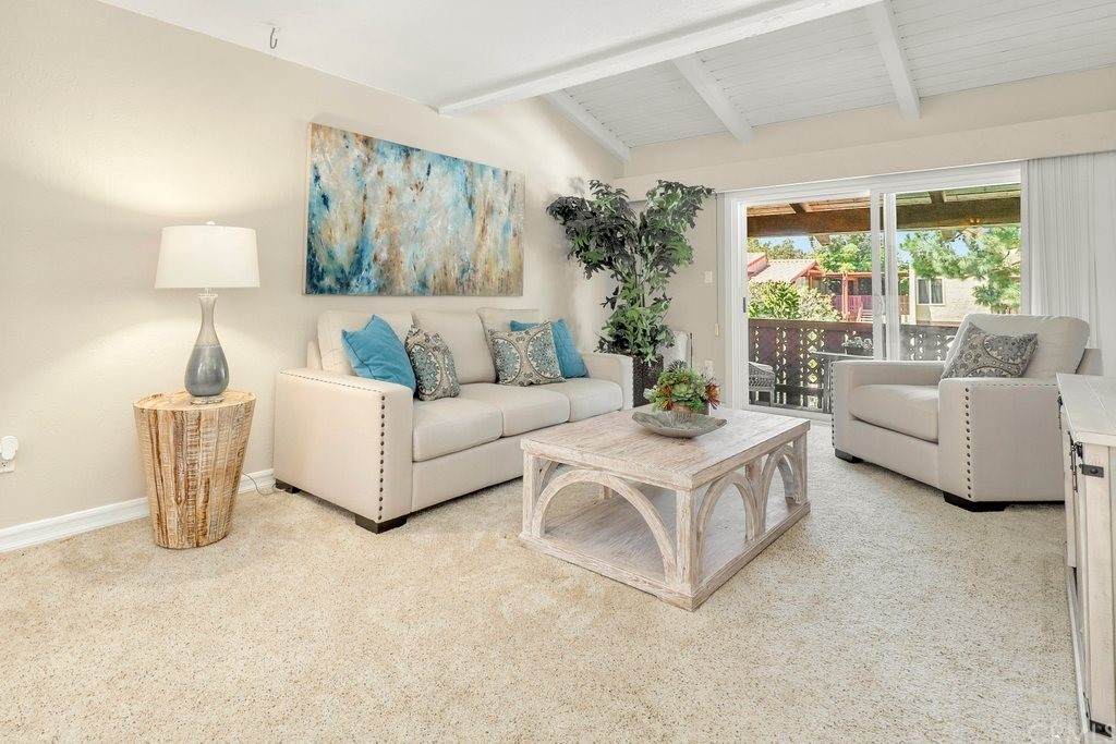 1010 Macarthur Boulevard - Photo 1