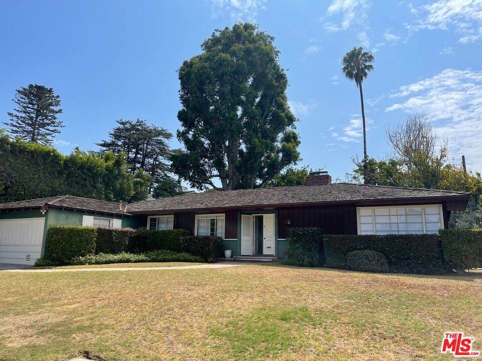 101 Larkin Place - Photo 1