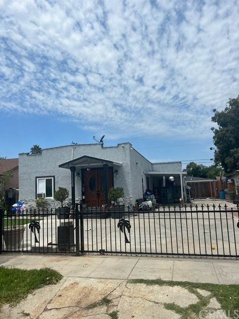 11229 Pope Avenue - Photo 1