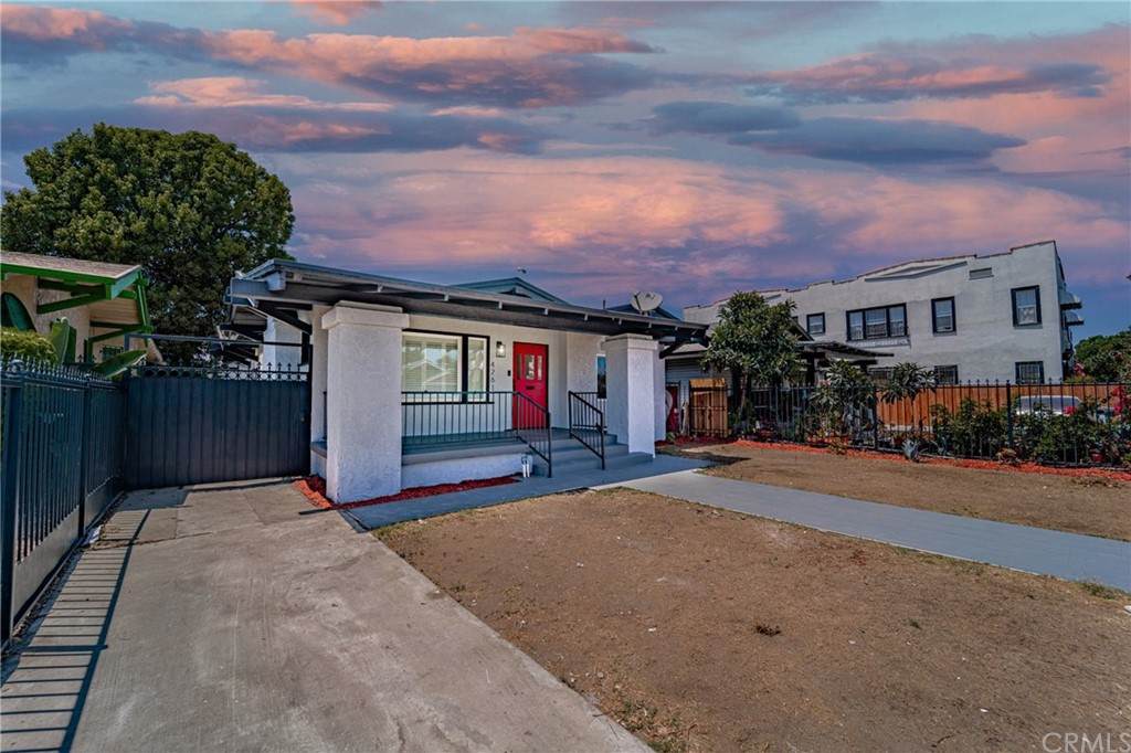 4261 Hobart Boulevard - Photo 1