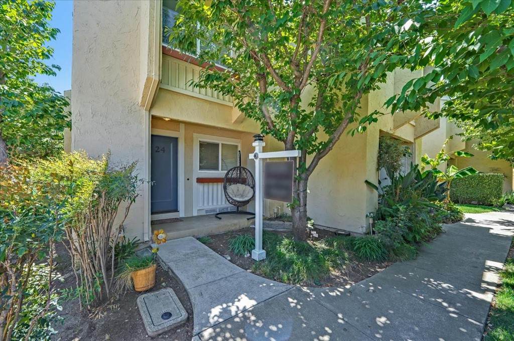 260 Dunne Avenue - Photo 1