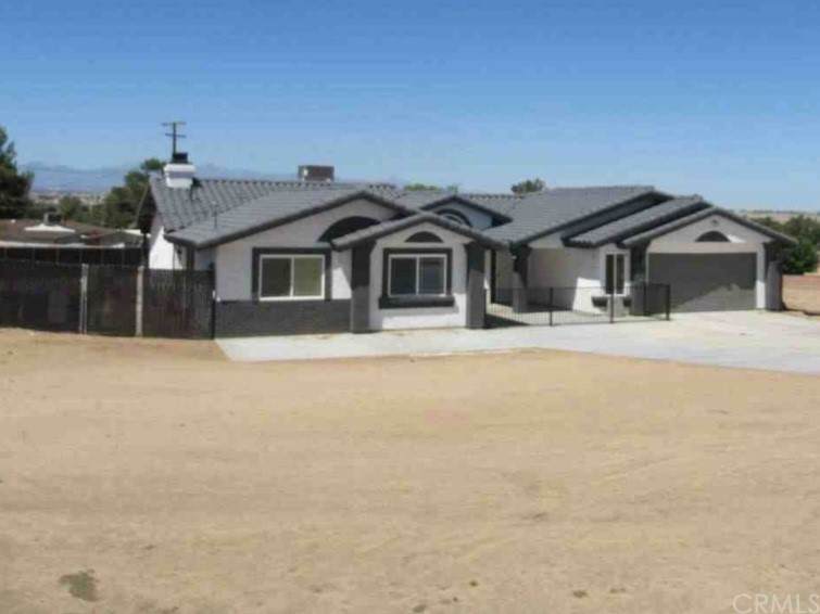 19211 Hupa Road - Photo 1