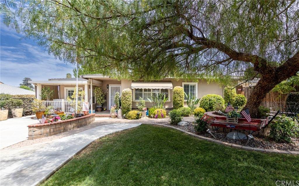 33518 Colorado Street - Photo 1