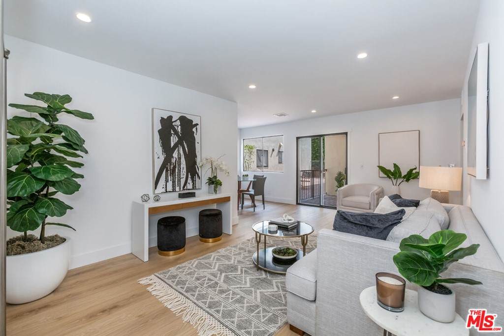 700 Westmount Drive - Photo 1