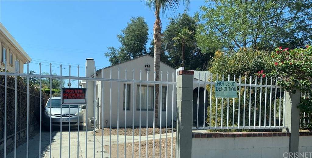 14768 Friar Street - Photo 1