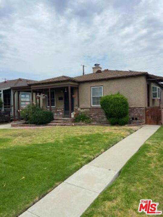 3536 Redwood Avenue - Photo 1