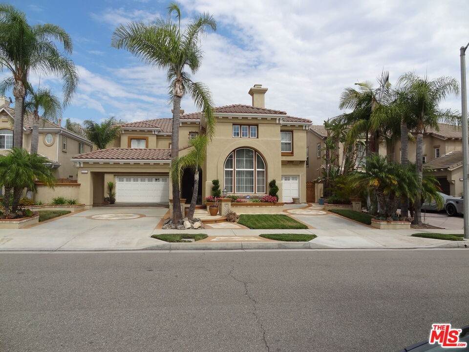 1009 Antonio Circle - Photo 1