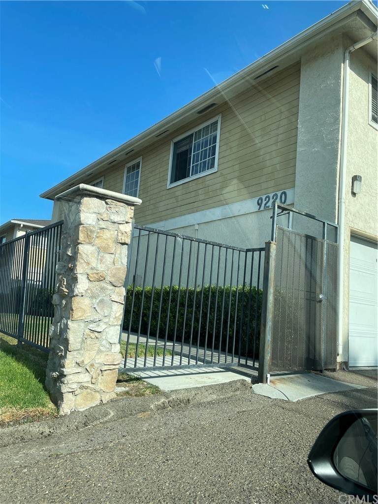 9220 Kenwood Dr, Unit N - Photo 1