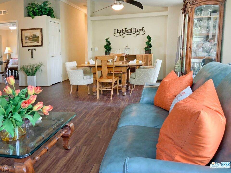 404 Paseo Laredo - Photo 1