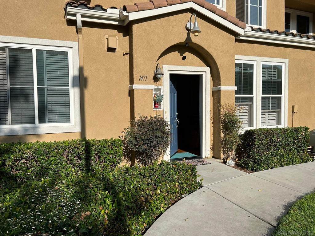 1471 Paseo Aurora - Photo 1