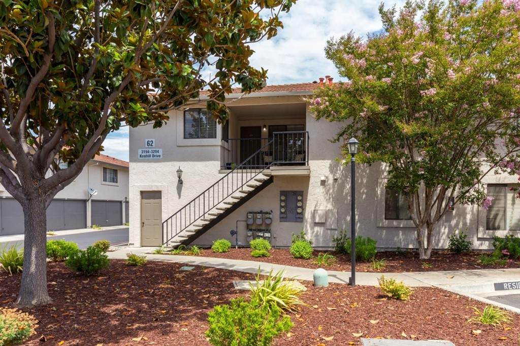 3198 Kenhill Drive - Photo 1