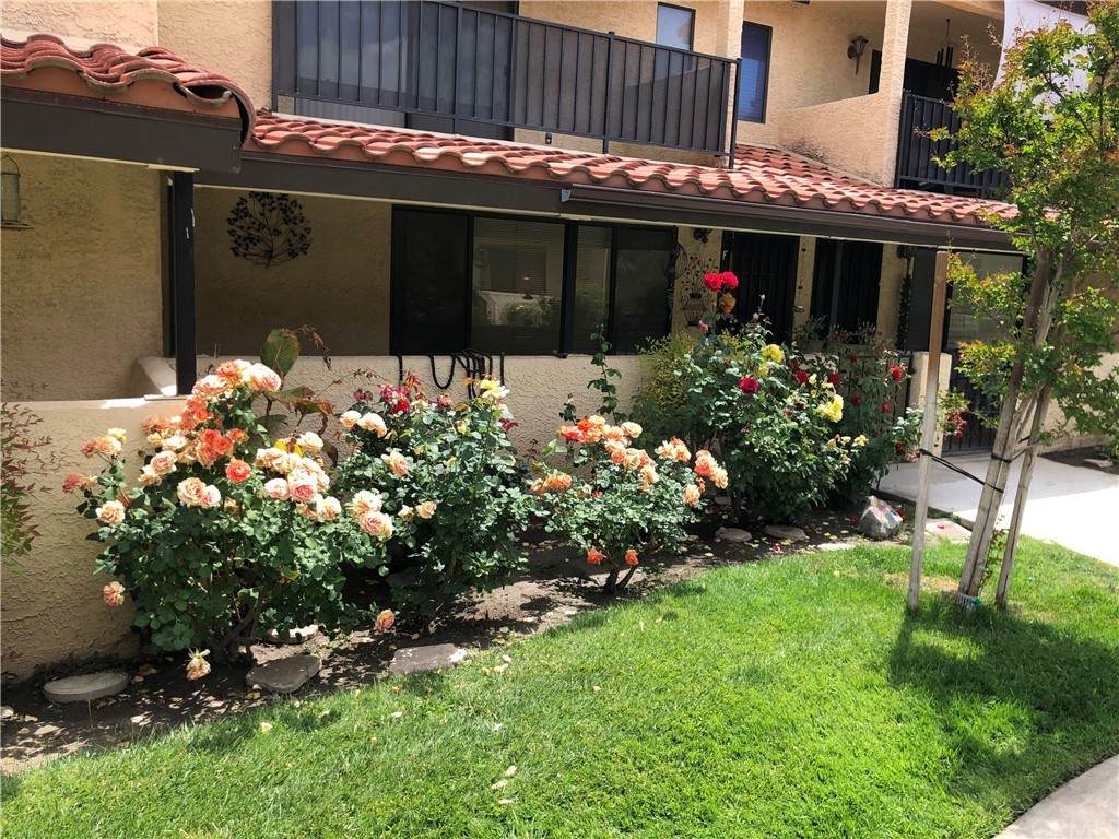 25524 Sharp Dr - Photo 1