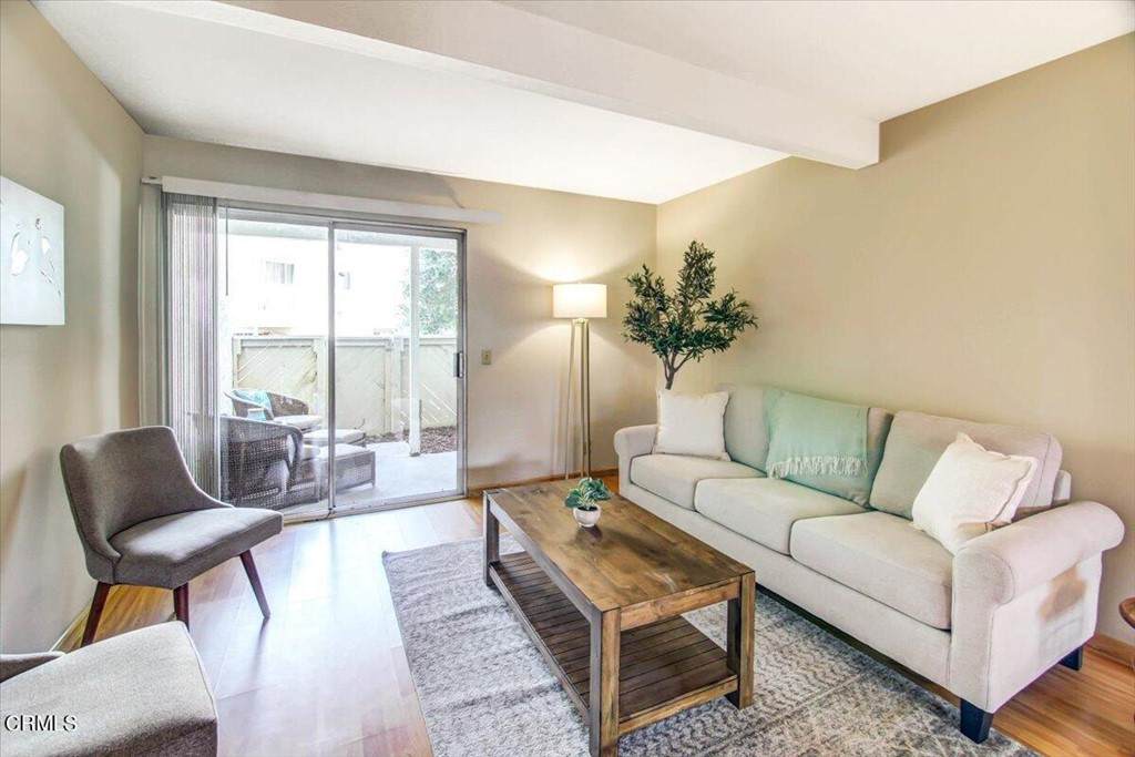 233 Ventura Road - Photo 1