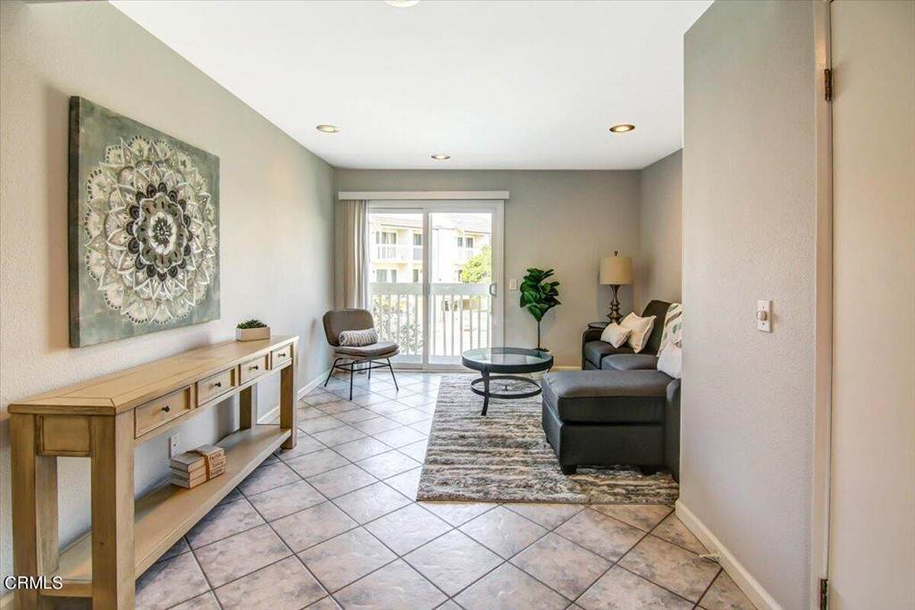 233 Ventura Road - Photo 1