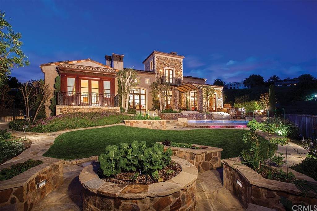 28 Fairway Point - Photo 1