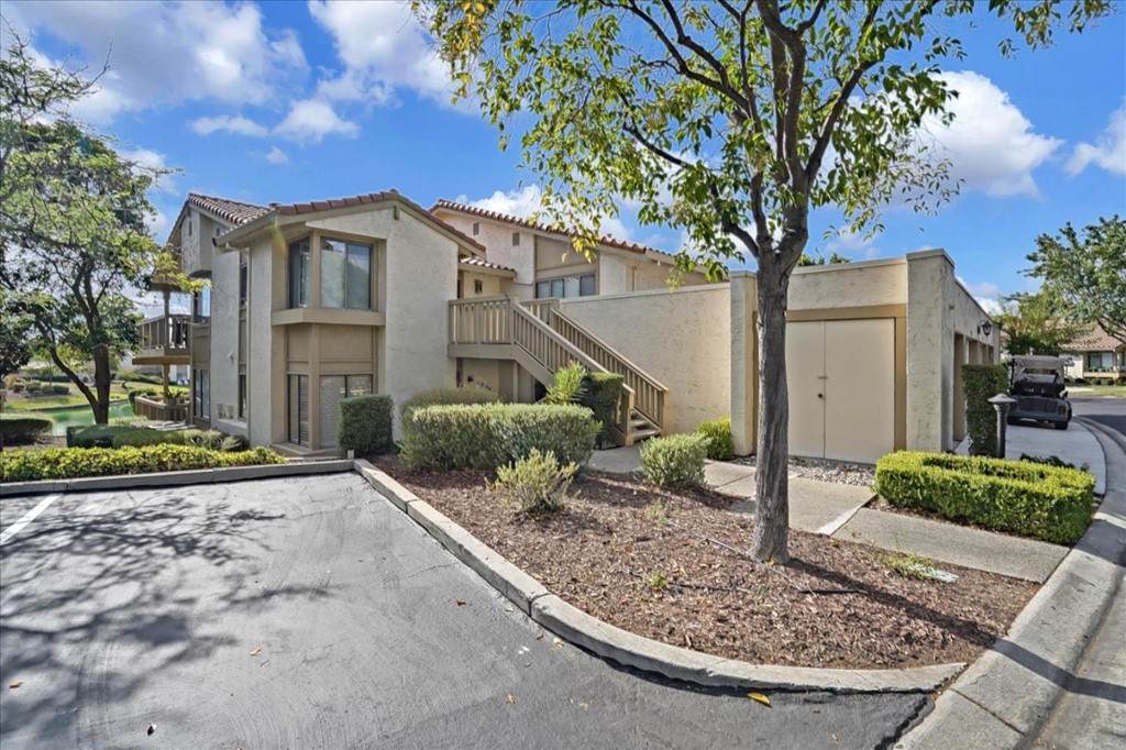 8409 Chenin Blanc Lane - Photo 1
