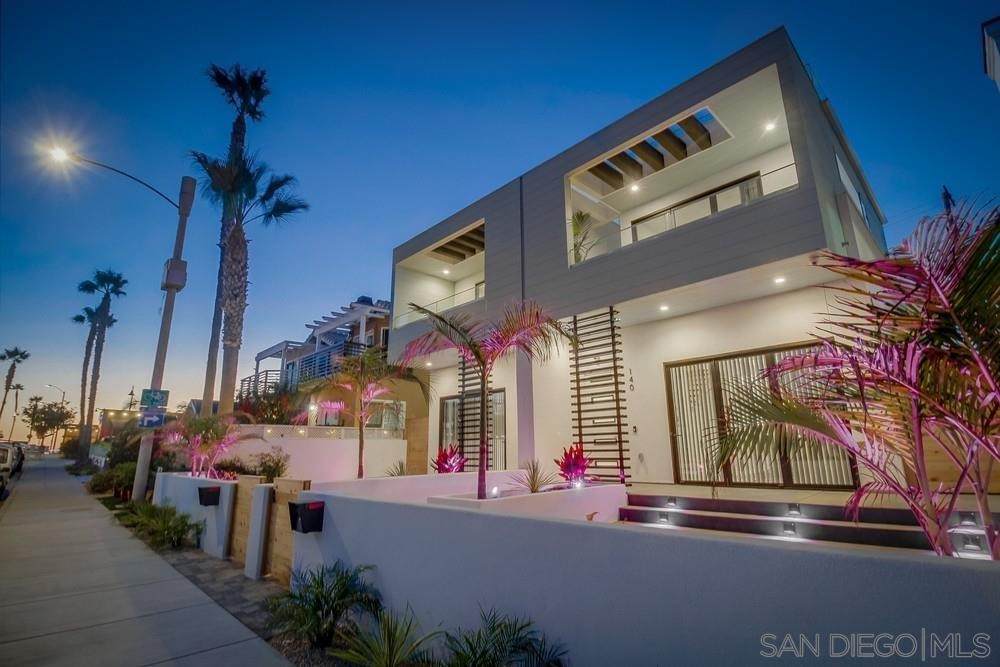 138 Imperial Beach Blvd - Photo 1