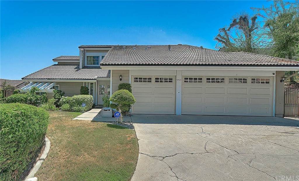950 Calle Primavera - Photo 1