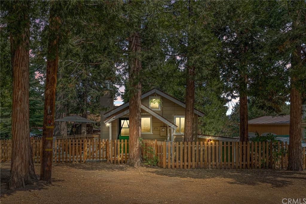 271 La Casita Drive - Photo 1
