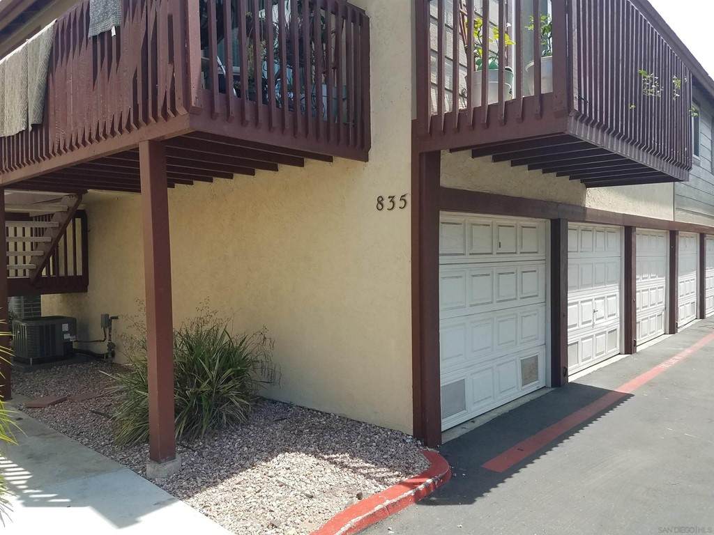 835 Tamayo Dr - Photo 1