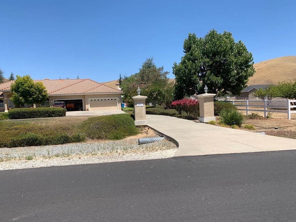 5637 Sundown Lane - Photo 1