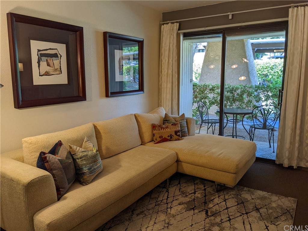 2822 Auburn Court - Photo 1