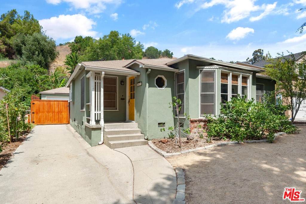 4421 Collis Avenue - Photo 1