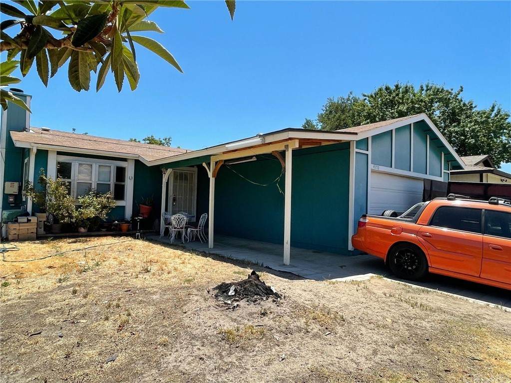 43710 22nd Street - Photo 1