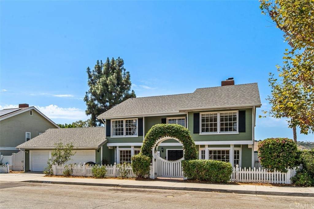 29251 Country Hills Road - Photo 1