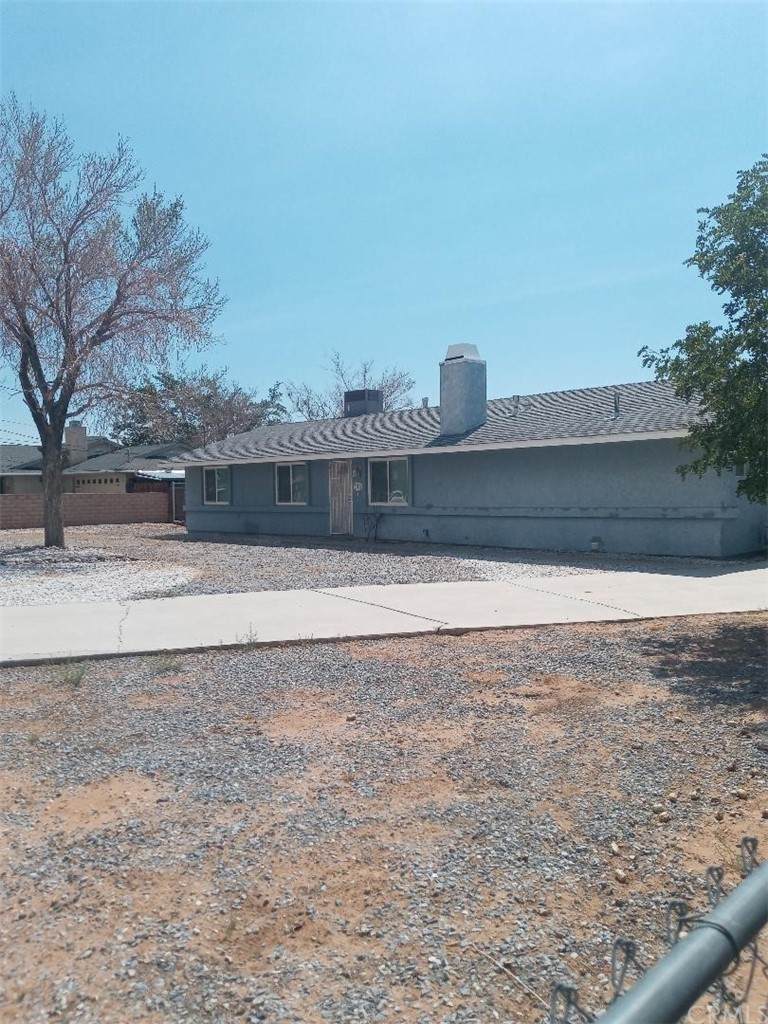 12406 Pawnee Road - Photo 1