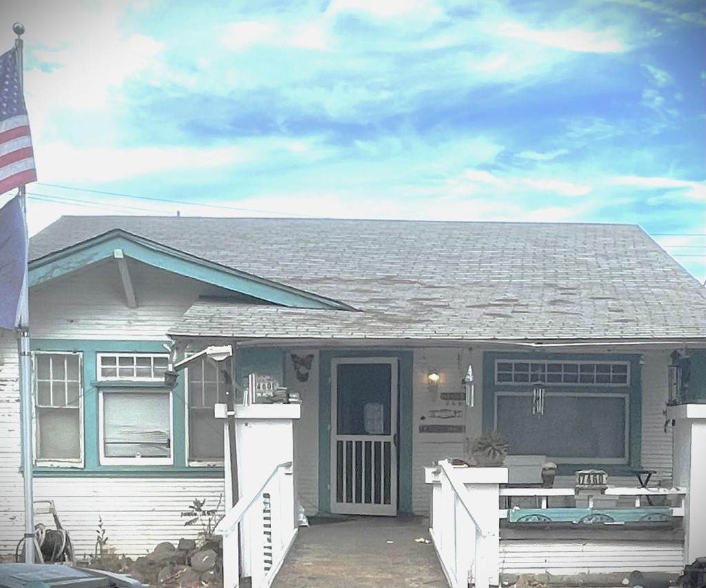 7460 Forest Street - Photo 1