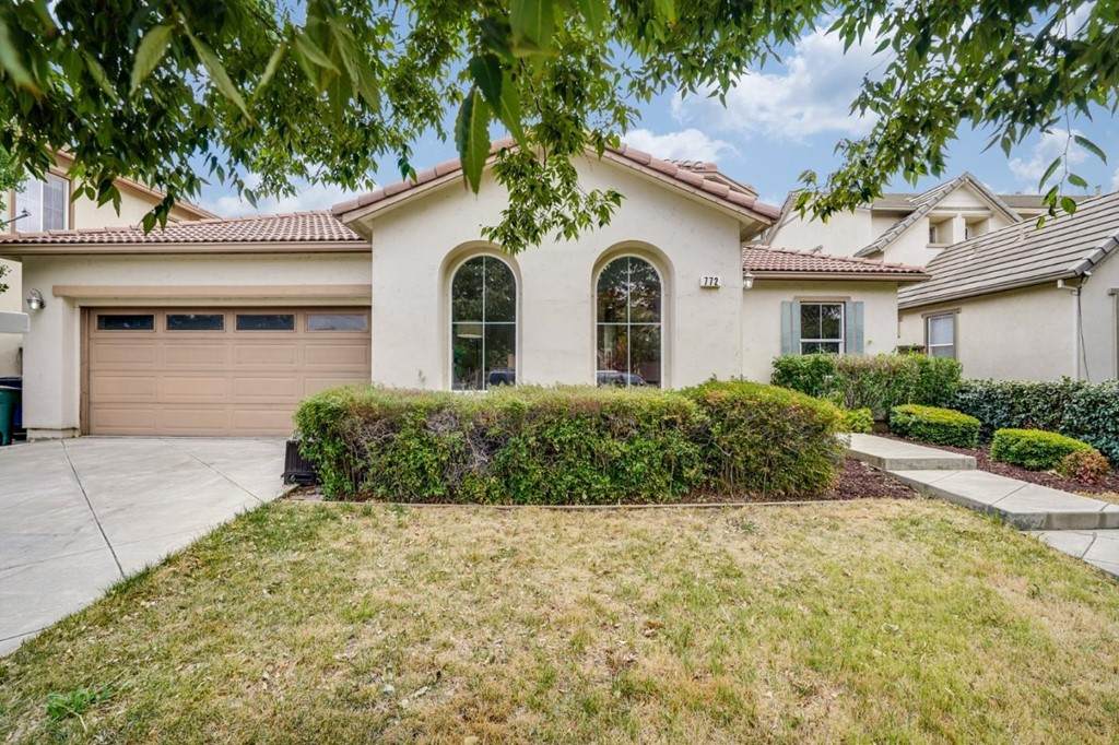 772 Shelli Street - Photo 1