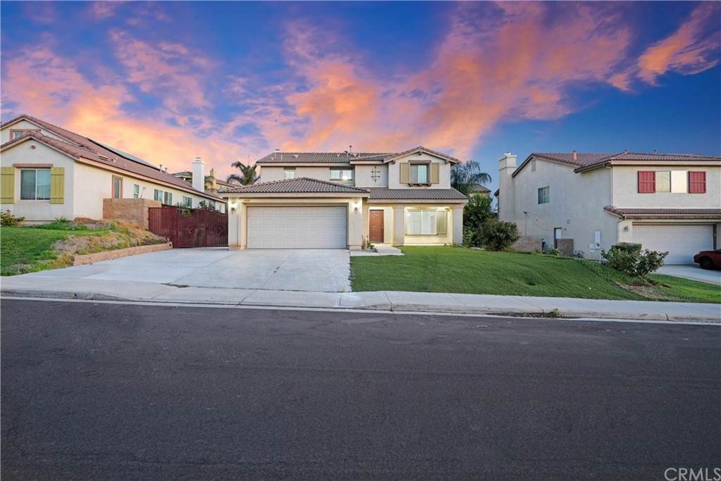 32087 Yosemite Street - Photo 1