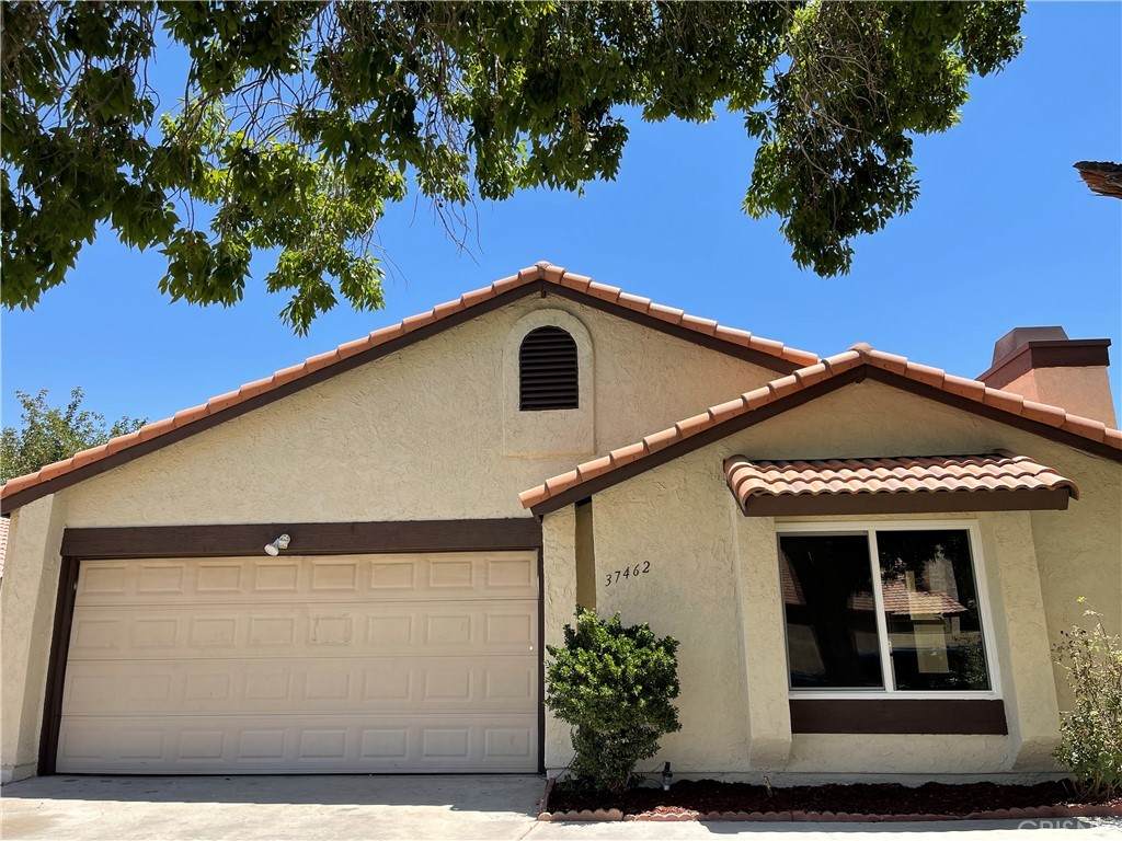 37462 Landon Avenue - Photo 1