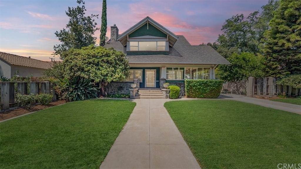 681 Kingsley Avenue - Photo 1