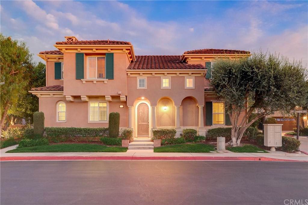 1 Bainbridge Court - Photo 1