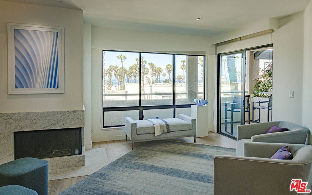 130 Ocean Park Boulevard - Photo 1