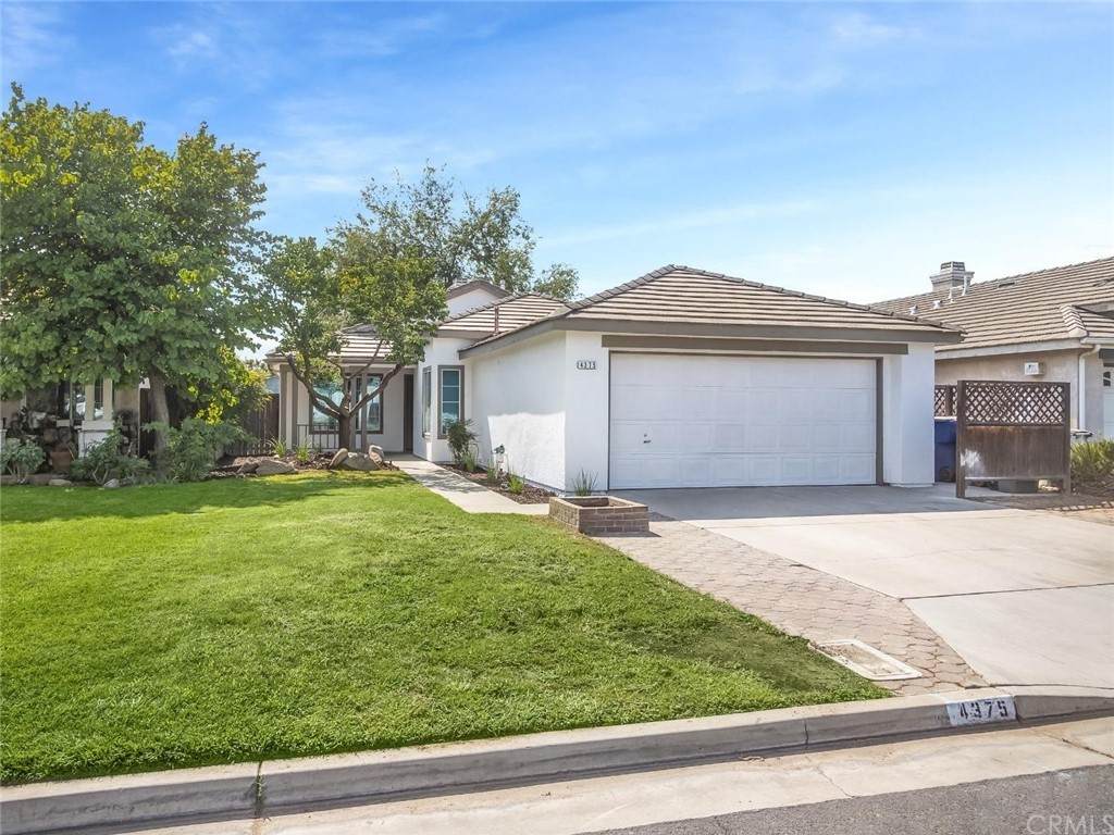 4375 Carnegie Avenue - Photo 1