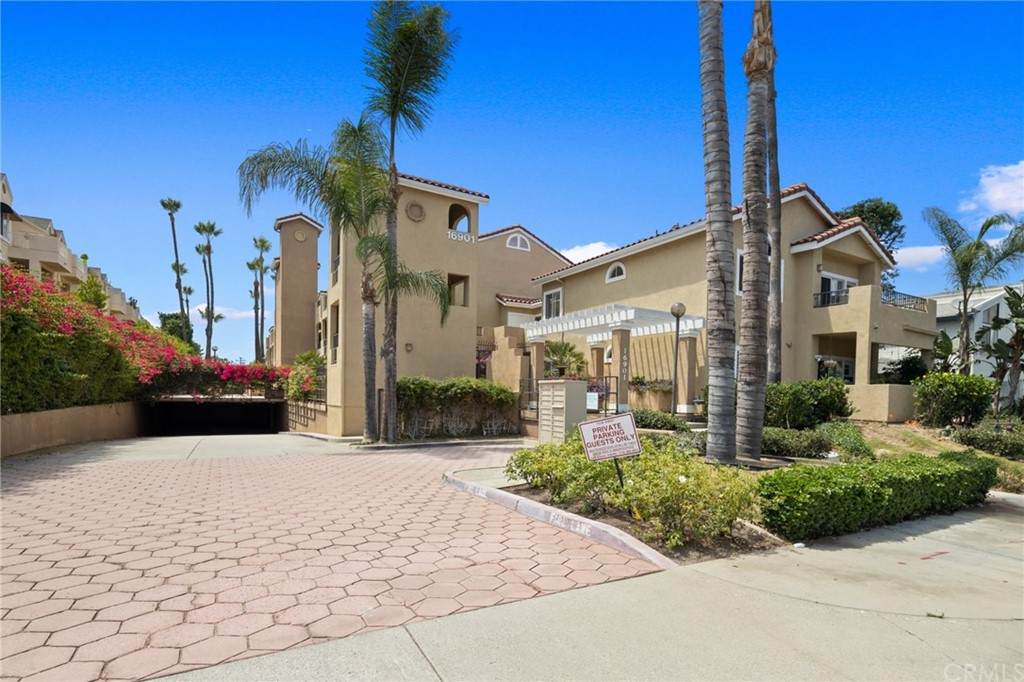 16901 Lynn Lane - Photo 1