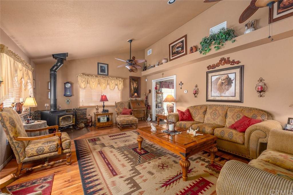2620 Oasis Street - Photo 1