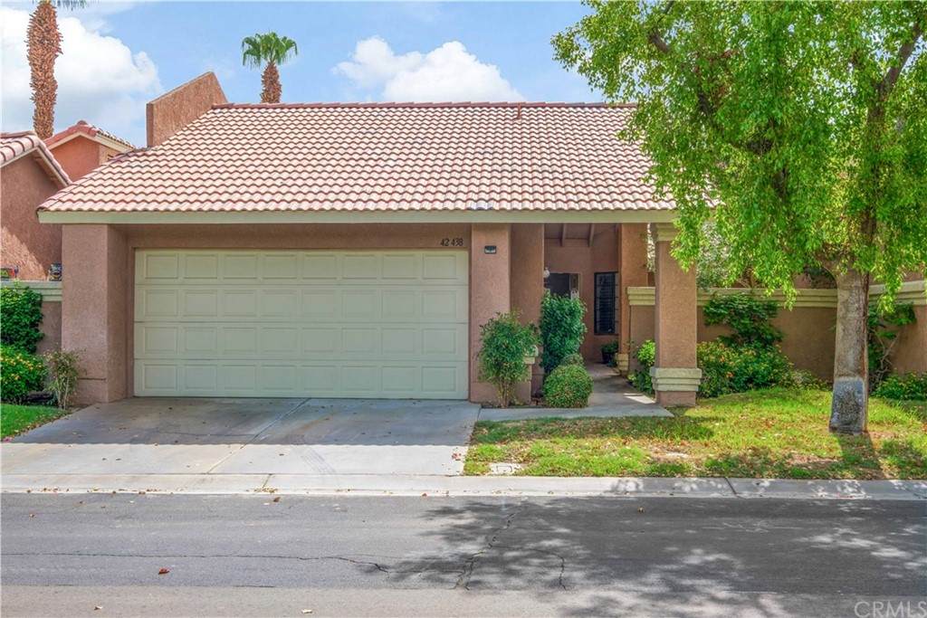 42438 Sand Dune Drive - Photo 1