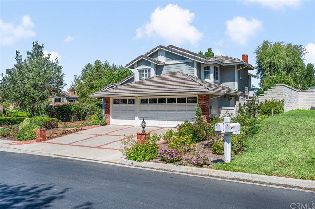 1 Hedgeland - Photo 1