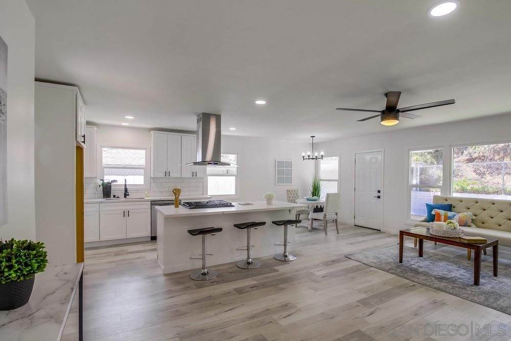 5870 Nagel St - Photo 1