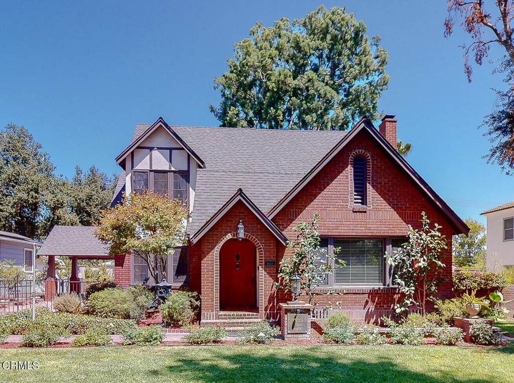 840 Euclid Avenue - Photo 1