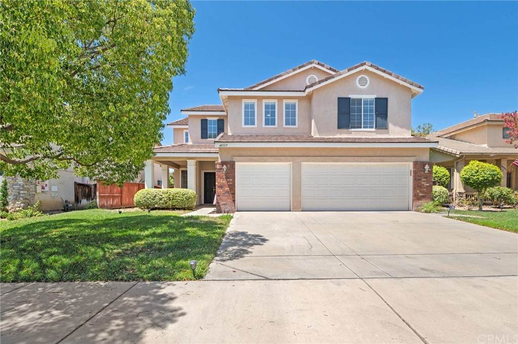 40315 Cambridge Street - Photo 1
