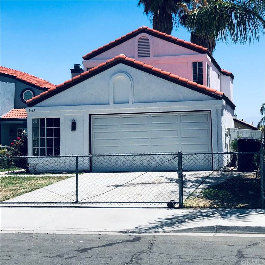 1493 Ashbury Way - Photo 1