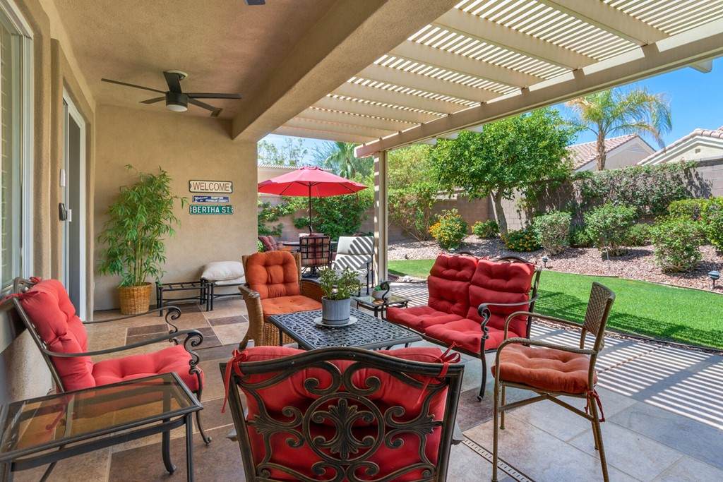 35879 Bramblewood Avenue - Photo 1